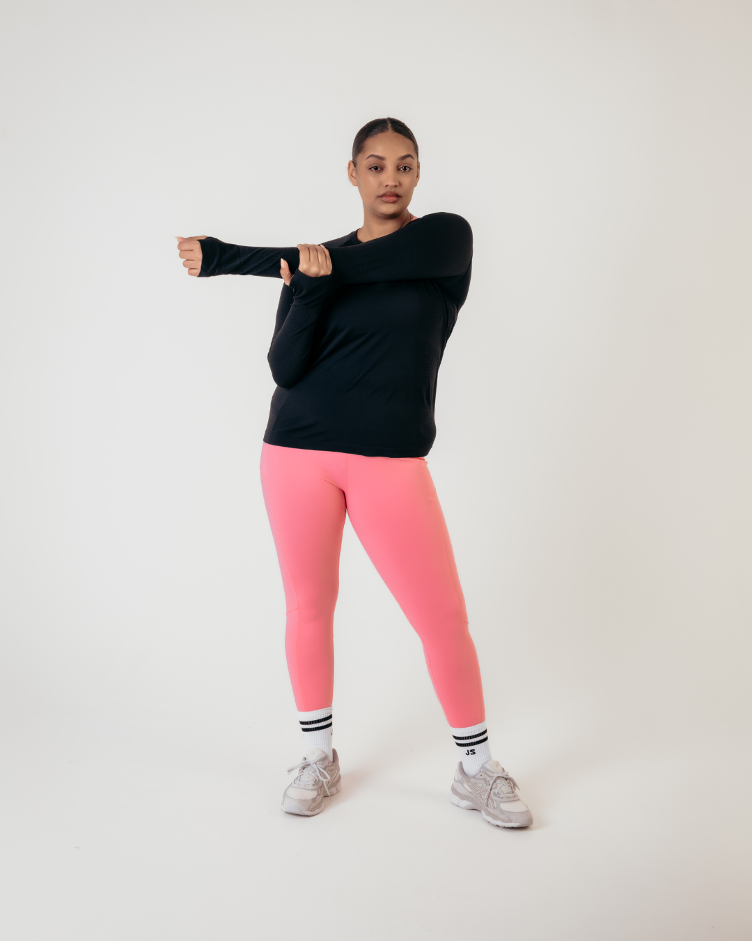 Pacer Seamless Long Sleeve Run Tee - Black