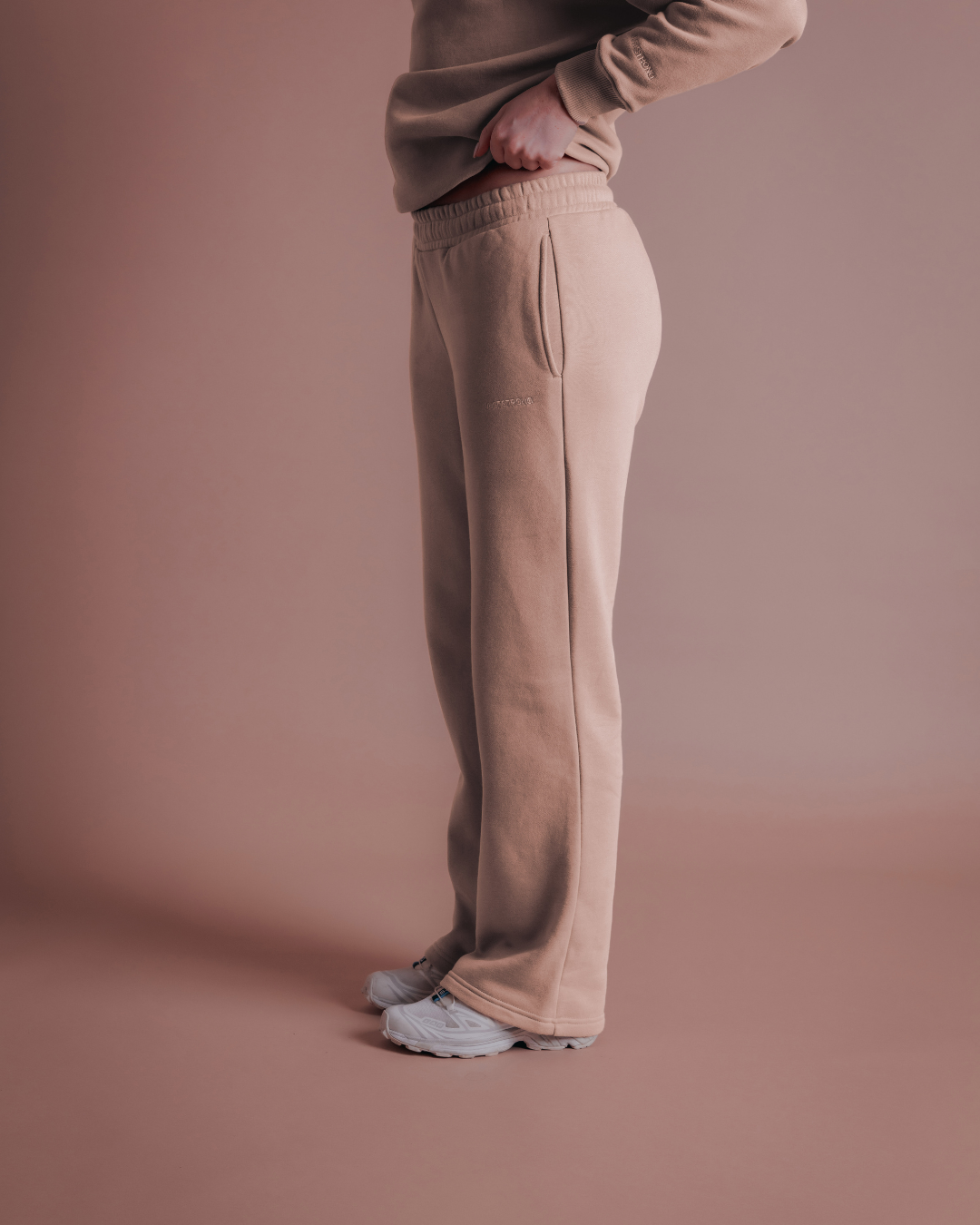 The Classic Sweatpant - Sand