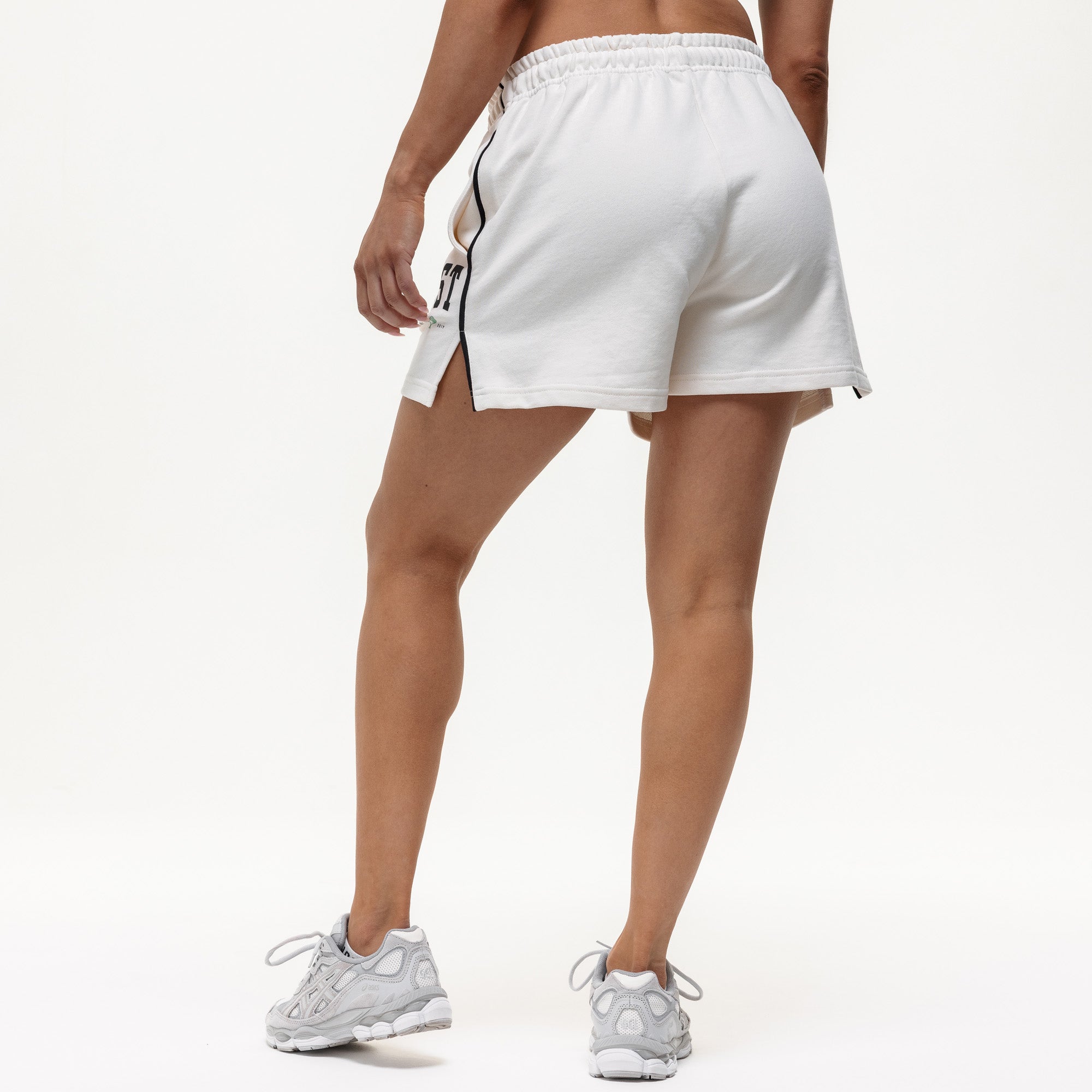 Club House Sweat Short - Off White