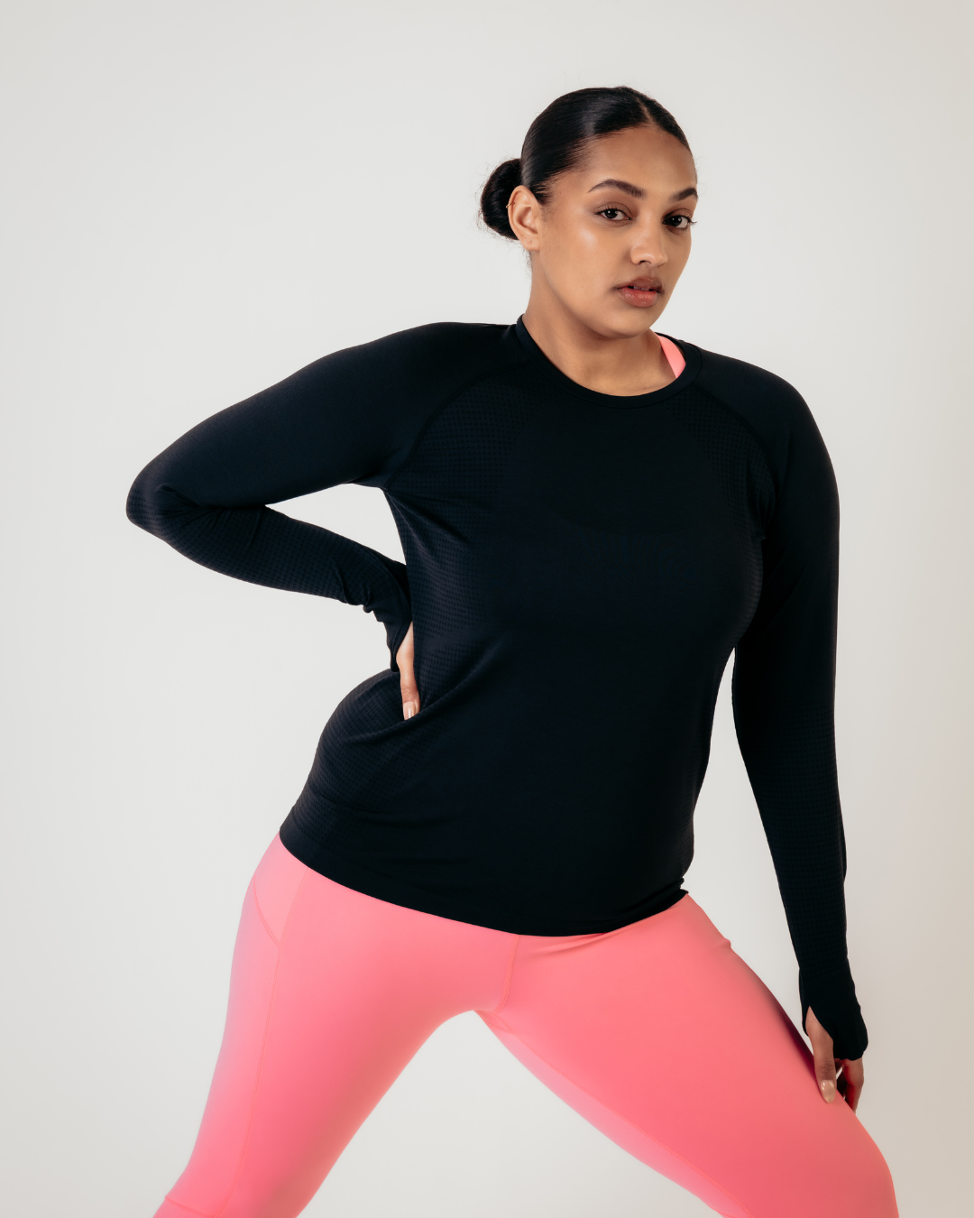 Pacer Seamless Long Sleeve Run Tee - Black